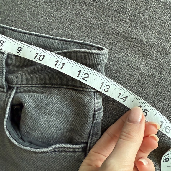 FITJEANS Women's Straight Leg Jeans in Dark Gray - Picture 8 of 11